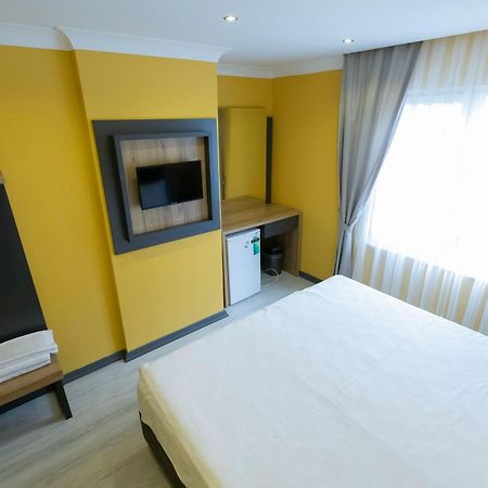 Roy Otel Akcay Buitenkant foto