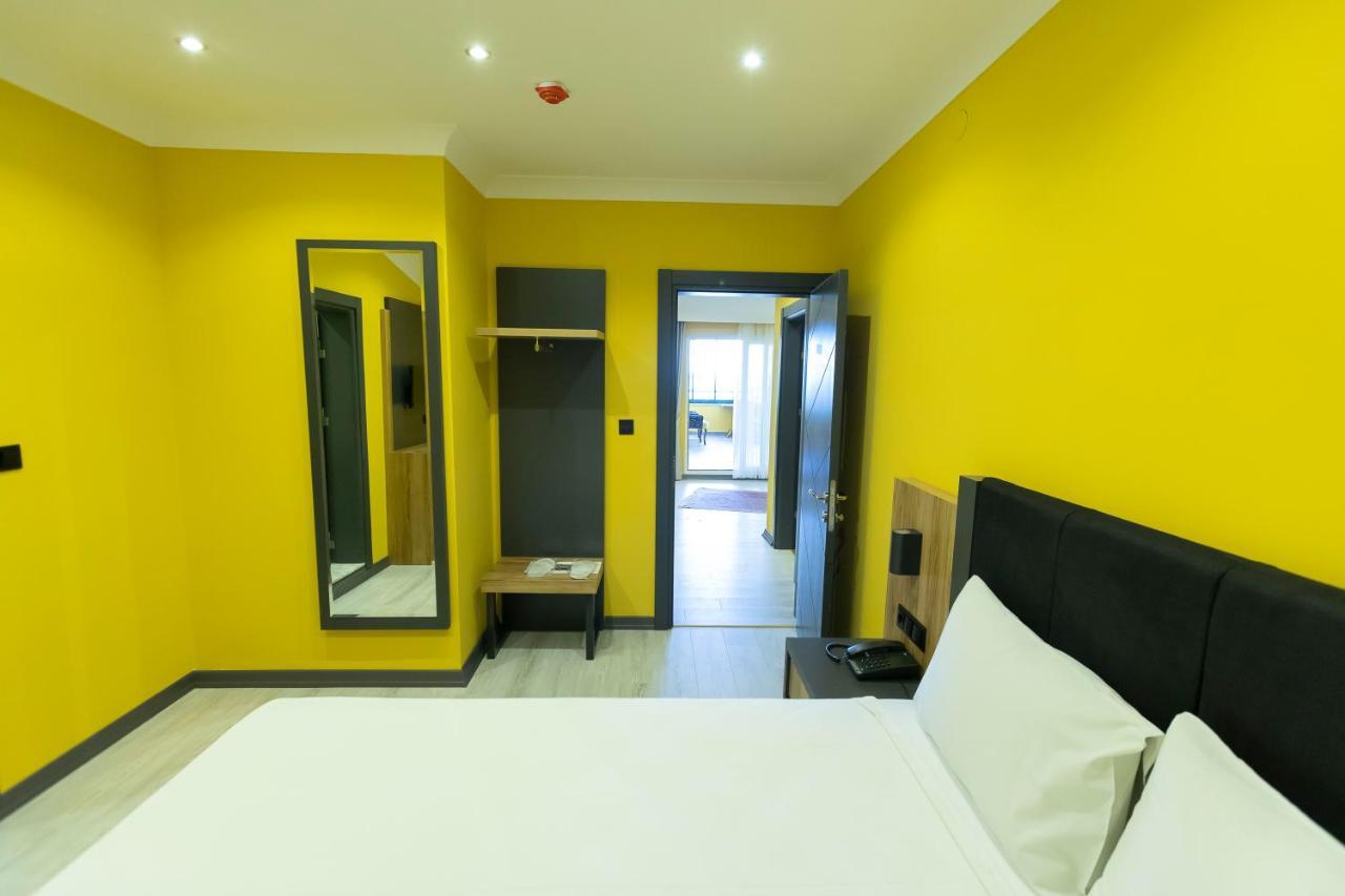 Roy Otel Akcay Buitenkant foto