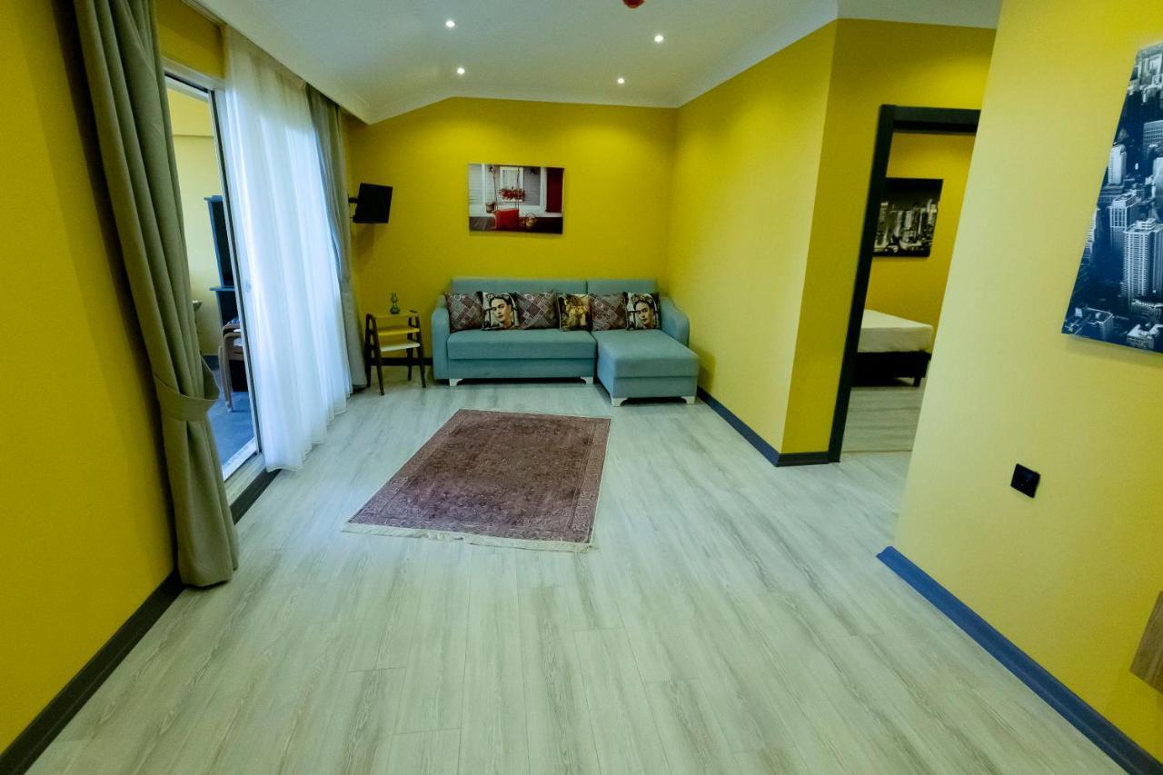 Roy Otel Akcay Buitenkant foto
