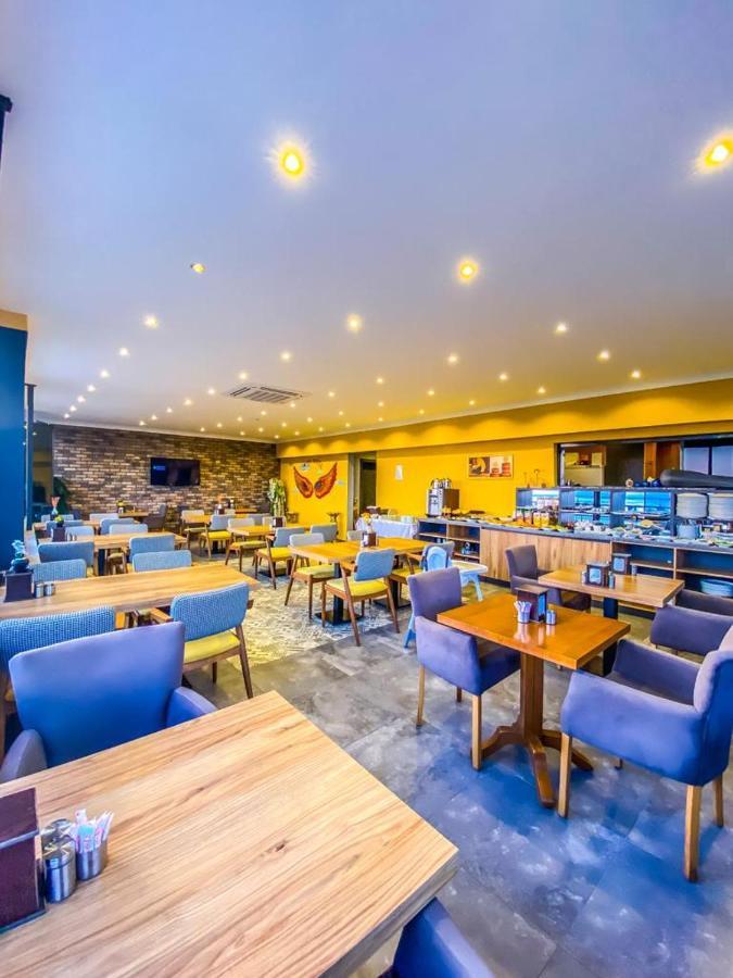 Roy Otel Akcay Buitenkant foto